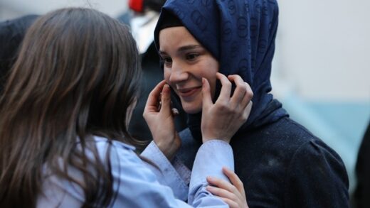 Turkish series Kızıl Goncalar episode 36 english subtitles