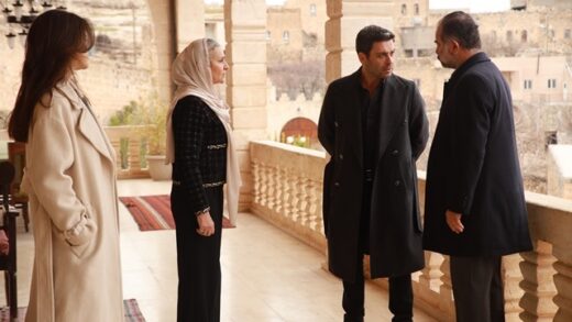 Turkish series Uzak Şehir episode 12 english subtitles