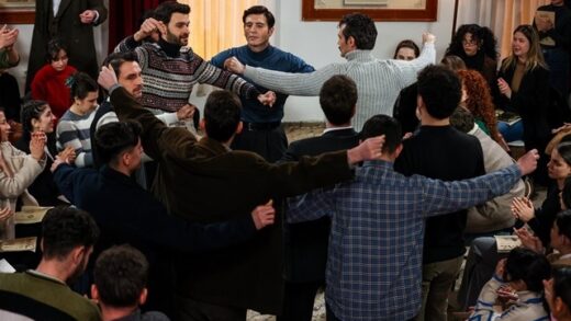 Bir Zamanlar İstanbul episode 1 online English subtitles