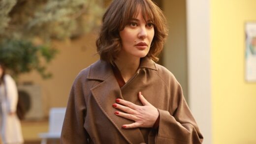 Turkish series Uzak Şehir episode 13 english subtitles