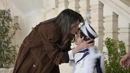 Uzak Şehir episode 21 english subtitles