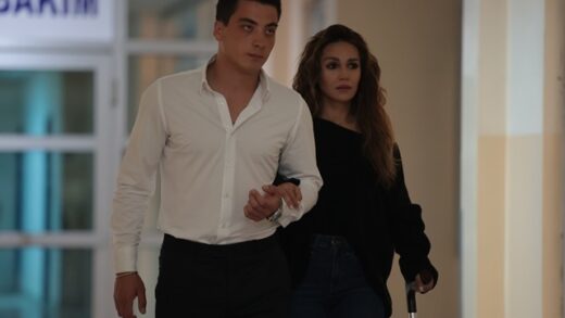 Uzak Şehir episode 24 english subtitles