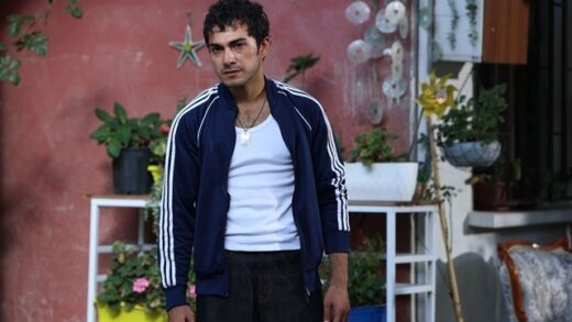 Altı Üstü İstanbul episode 9 online english subtitles